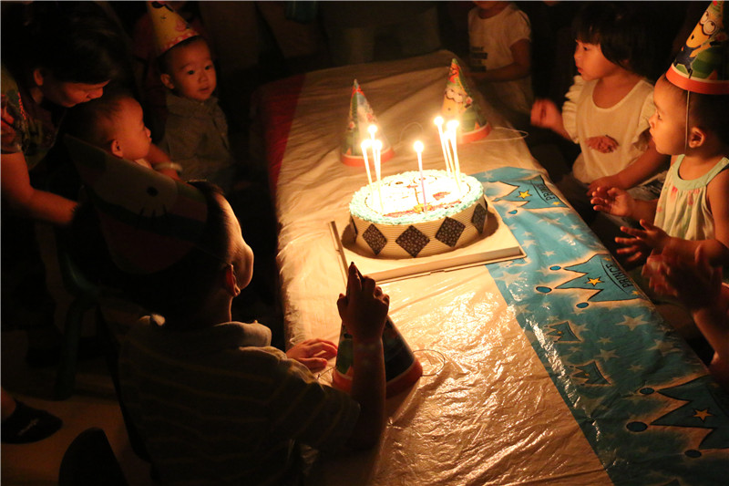 BBunion国际早教邯郸中心活动花絮:萌宝生日会 BBunion国际早教邯郸中心活动花絮:萌宝生日会