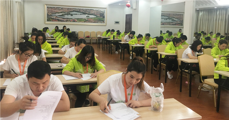 精英集结，成就专业早教人